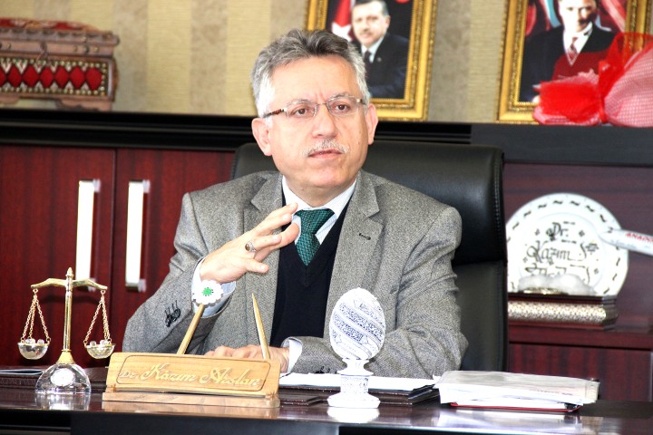 Başkan Arslan: Kapalı sebze ve  meyve pazarı ilimize hayırlı olsun