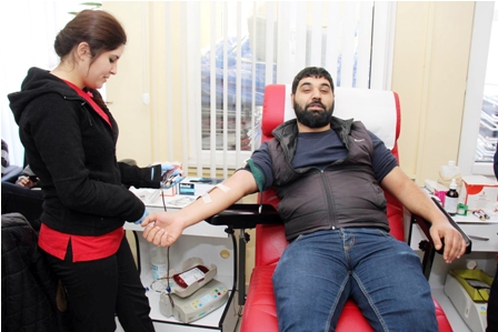 Basın mensupları kan bağışında bulundu