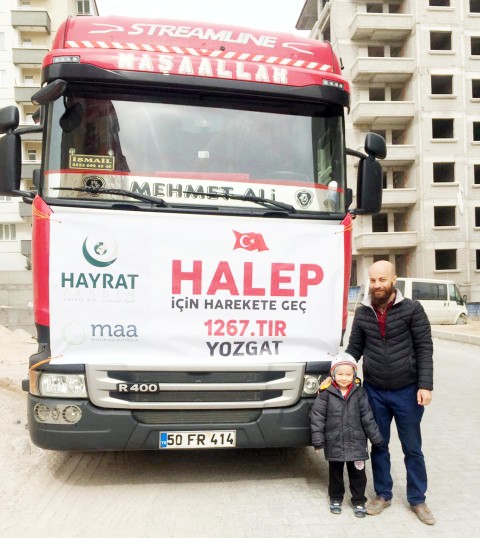 Hayrat İnsani Yardım Suriye’ye Bin 267. Yardım TIR’ını uğurladı