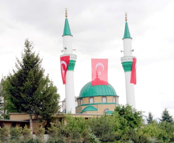 Seyyid Müderris Zeynel  Ağa Cami ibadete açıldı