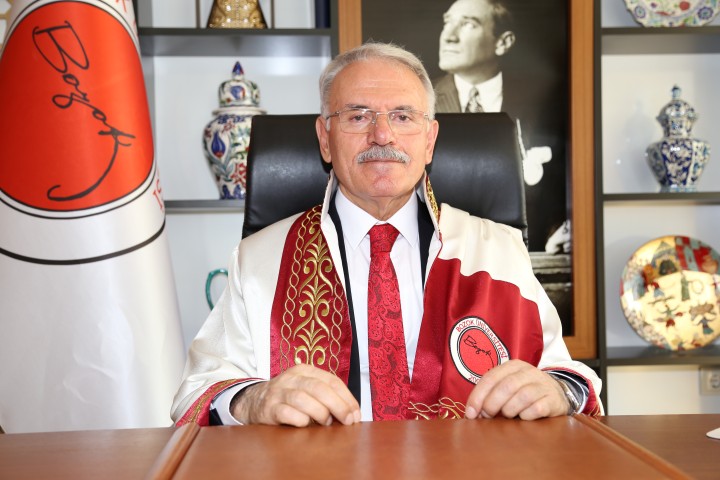 Rektör Karacabey, Yozgat halkının bayramını kutladı