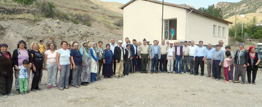 Aydıncık Kaymakamı Yavuz Akyol, ilçeye bağlı köylerde halk toplantılarına devam