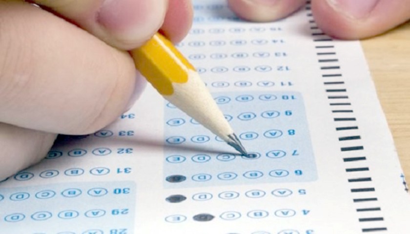 Bu yıl ilk mezunlarını veren Yozgat Çözüm Koleji Fen Lisesi