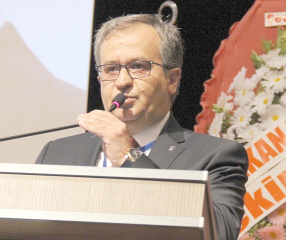 AK Parti Yozgat Merkez İlçe Başkanı İskender Nazlı partisinin 6.