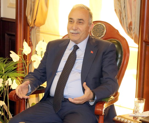 Gıda, Tarım ve Hayvancılık Bakanı Dr. Ahmet Eşref Fakıbaba, yapılan