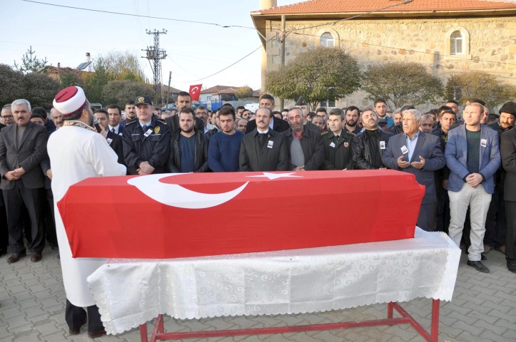 Tunceli'nin Hozat ilçesinden Elazığ'a giderken geçirdiği trafik kazası sonucu hayatı