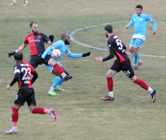 Spor Toto Bölgesel Amatör Lig 5. Grupta şampiyonluk mücadelesi veren