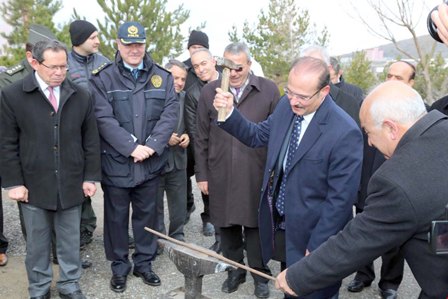 Yozgat Valisi Kemal Yurtnaç, baharın müjdeleyicisi olan Nevruz’un ortak kültür