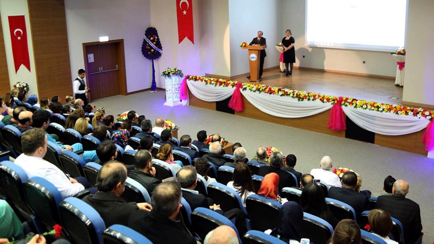 Yozgat Valisi Kemal Yurtnaç, devletin verdiği hizmetlerin hepsinin önemli olduğunu