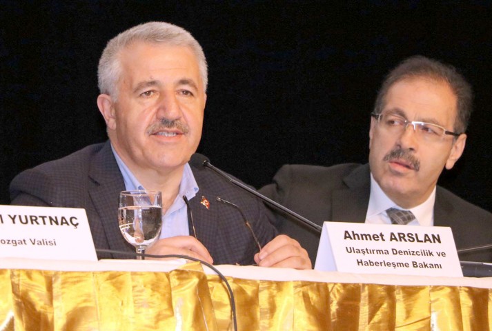 Ülke genelinde AK Parti Hükümetleri döneminde 15 yılda 389 kilometre