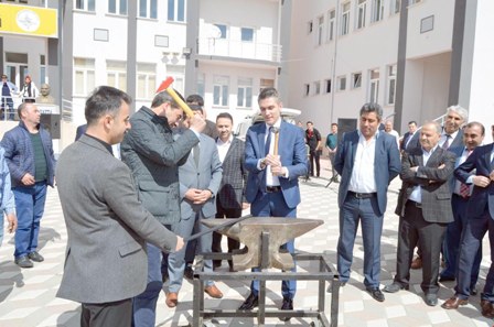 Baharın habercisi olarak bilinen ve ülke genelinde kutlanılan Nevruz Bayramı