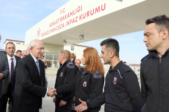 CHP Genel Başkanı Kemal Kılıçdaroğlu, hükümlü olan CHP Boğazlıyan İlçe