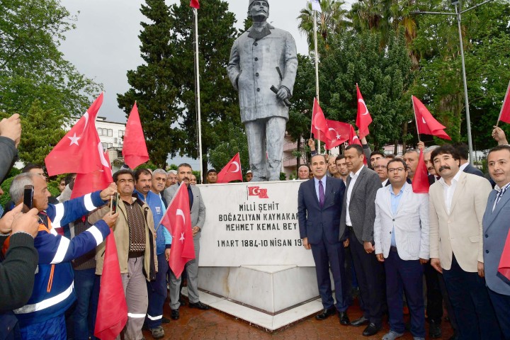 Adana Büyükşehir Belediyesi Başkanı Hüseyin Sözlü, Boğazlıyan Kaymakamı Şehit Mehmet