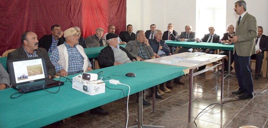 Yozgat Tarım ve Hayvancılık İl Müdürlüğü tarafından yapılan çiftçi eğitim