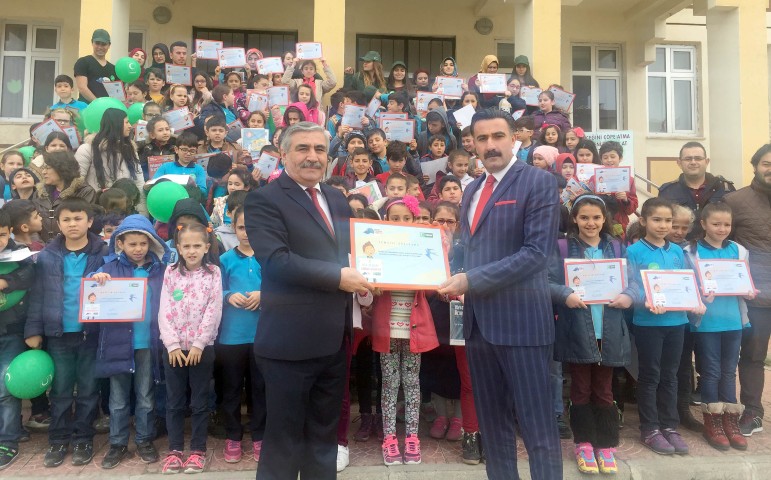 Yeşilay tarafından ülke genelinde başlatılan “Benim Kulübüm Yeşilay Projesi” kapsamında