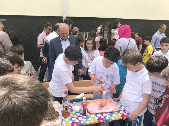 Yozgat Mehmet Akif Ersoy İlkokulu 4- E Sınıfı öğrencileri, Eğitim,