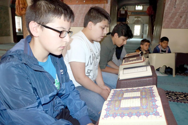 Yozgat ve İlçelerinde bulunan camilerde yaz Kur’an kursları başladı. Yozgat