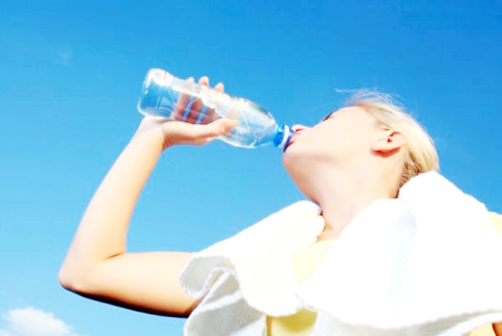 Uzmanlar Ramazan’da sıvı tüketiminin önemine dikkat çekerek, iftar ve sahur