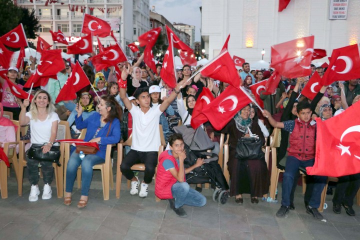Yozgat’ta 15 Temmuz Demokrasi ve Milli Birlik Günü kapsamında Cumhuriyet