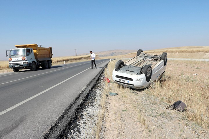 Yozgat’ta Sorgun Çekerek karayolu üzerinde meydana gelen trafik kazasında bir