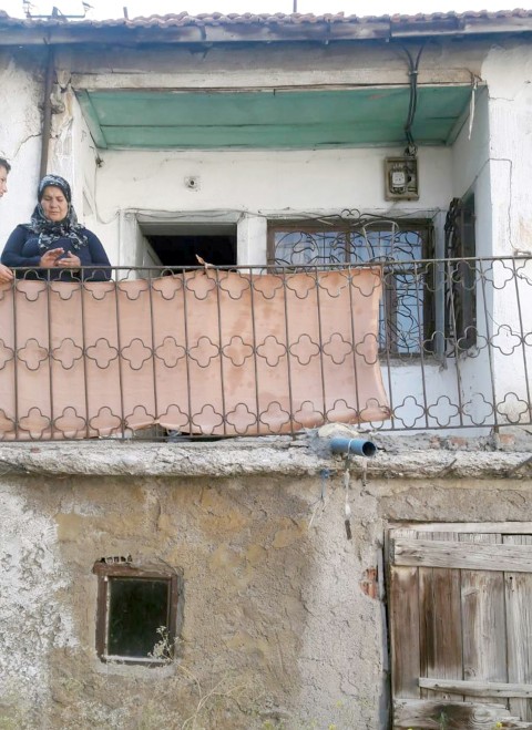 Yozgat’ta 9 yıl önce eşini kaybeden ve bir oğlu ile