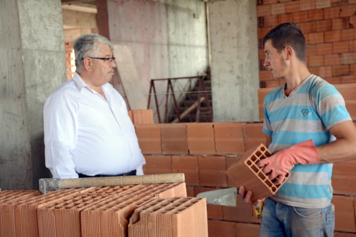 Yozgat İl Milli Eğitim Müdürü Yusuf Yazıcı, ilçelerde yapım inşaatı