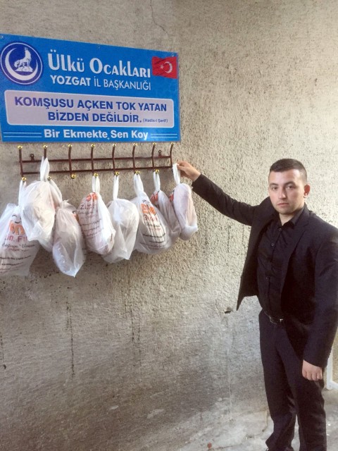 MHP Genel Başkanı Devlet Bahçeli’nin başlattığı “askıda ekmek projesine Yozgat