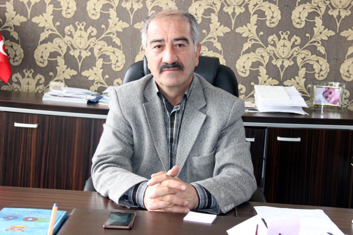 Yozgat Şoförler ve Otomobilciler Odası Başkanı İlhami Bakıcı, özel aracı