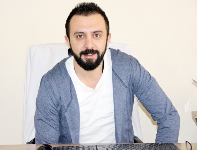 Diyetisyen ve Beslenme Uzmanı Gökhan Elbay, çocuklar için sağlıklı atıştırmalıklar