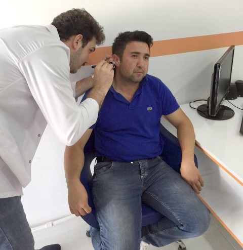 Yozgat’ta faaliyetini sürdüren Çamlıbel İşitme Merkezi, işitme güçlüğü çeken vatandaşları