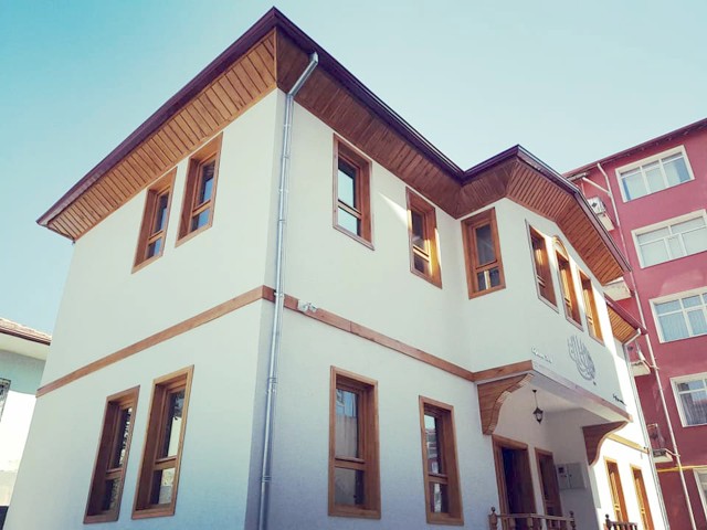 Yozgat Belediyesi tarafından Medrese Mahallesinde inşası tamamlanan Erbazlar Konağı ve