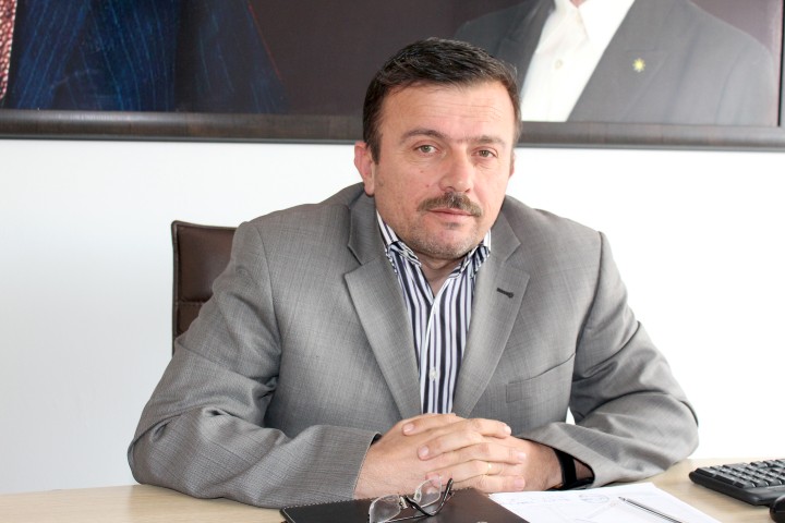 İYİ Parti İl Başkanı Metin Özışık, sosyal medya hesabı Facebook