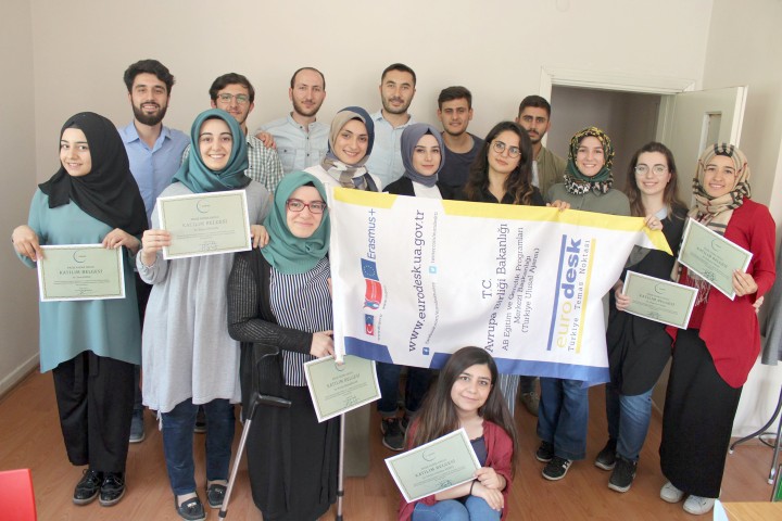 Sorgun Gençlik Derneği (SORGED) tarafından düzenlenen Proje Yazma Okulu ilk