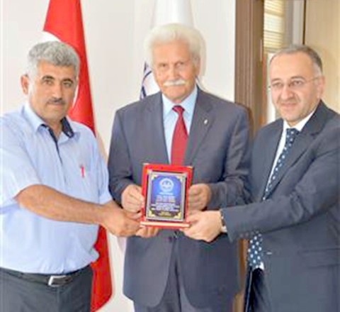 Yozgat İl Müftlüğü, Büyükmahal Köyüne yaptırılan caminin tamamlanmasına katkıda bulunan
