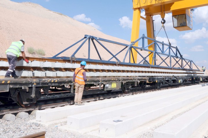Ankara-Sivas Yüksek Hızlı Tren (YHT) projesi kapsamında 25 Mart 2018