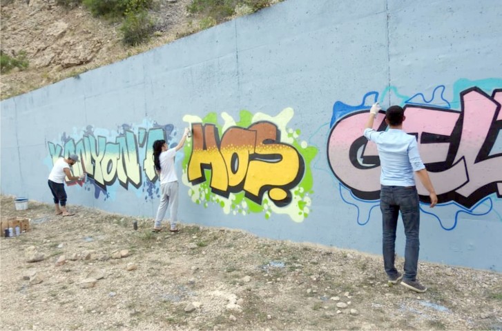 Yozgat’ın Aydıncık İlçesi Kazankaya Kanyonu girişine Graffiti sanatı çalışması kanyon