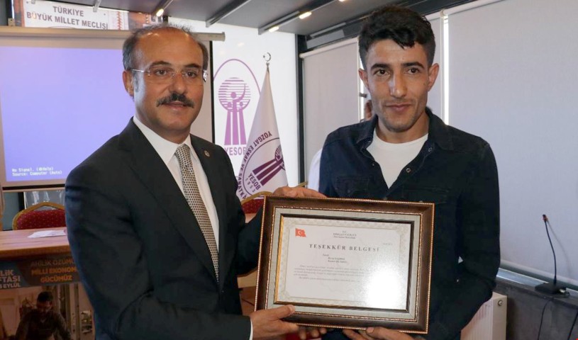 Geçtiğimiz günlerde tamir ettiği aracın Ankara yolunda (110 Km) arıza