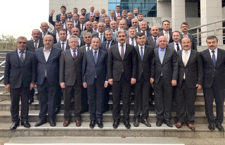 Anayasa Komisyonu Başkanı ve Ak Parti Yozgat Milletvekili Bekir Bozdağ,