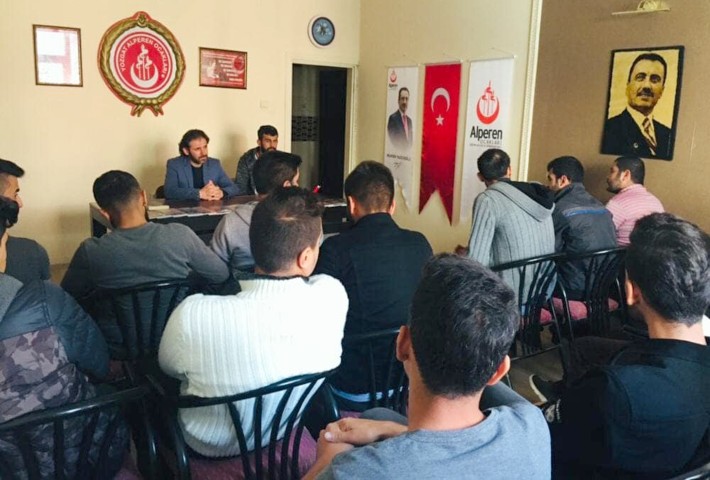 Yozgat Alperen Ocakları İl Başkanlığı tarafından düzenlenen eğitim seminerleri devam