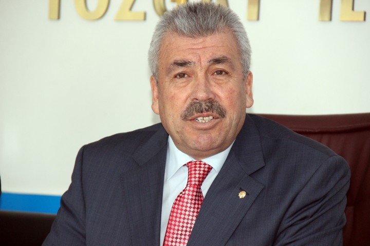 CHP Yozgat İl Başkanı Abdullah Yaşar, 24 Kasım Öğretmenler Günü