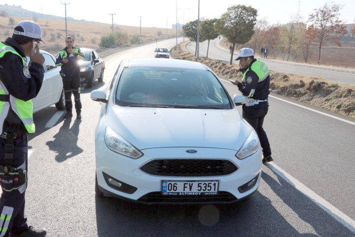 Yozgat İl Emniyet Müdürlüğü Trafik Tescil Denetleme Şube ekipleri, gün