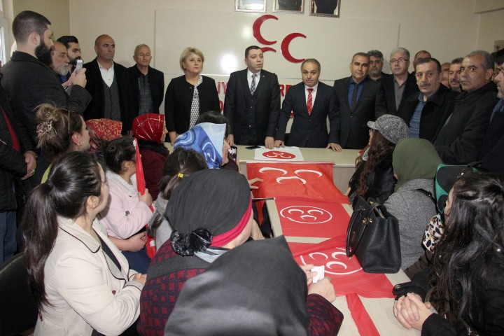 Yozgat’ta daha önce MHP’nin çeşitli kademelerinde görev yapmış ve çeşitli
