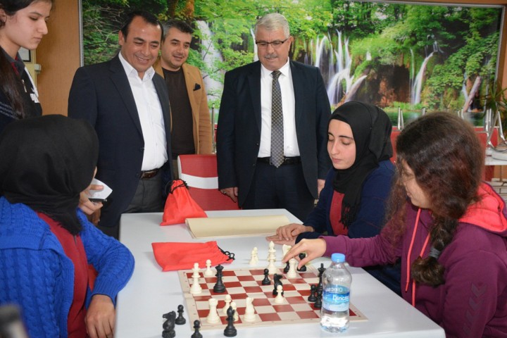 Yozgat İl Milli Eğitim Müdürü Yusuf Yazıcı, akademik başarının artırılması