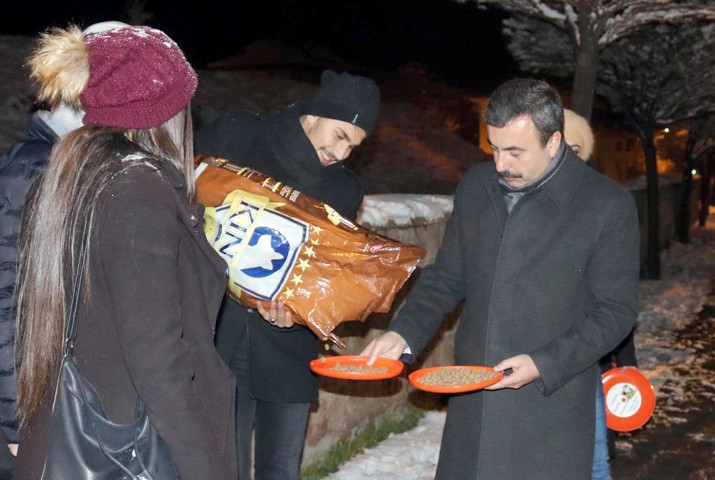Akdağmadeni ilçesinde etkili olan kar yağışı ve soğuk havanın ardından
