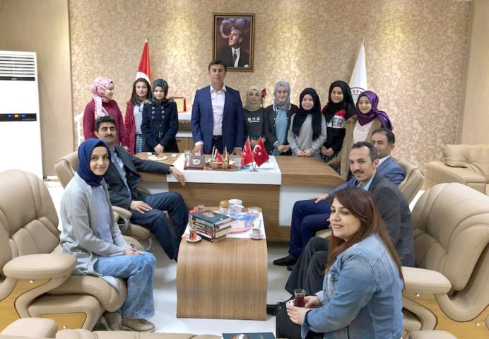 Kadışehri Şehit Doğan Özpolat Çok programlı Anadolu Lisesi öğretmenleri ve