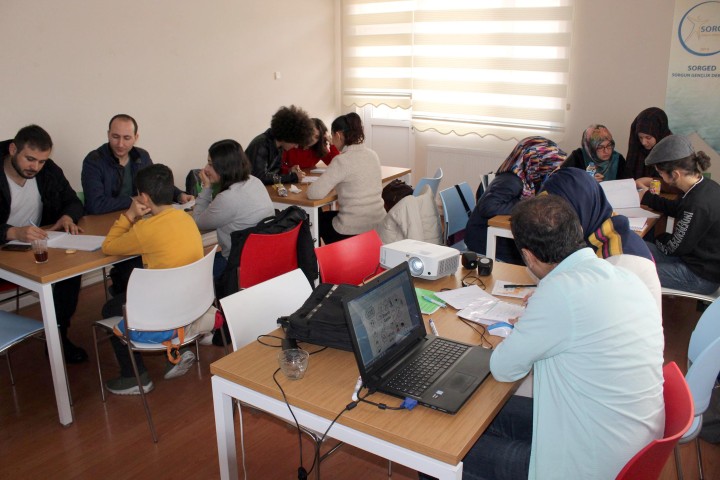 Sorgun Gençlik Derneği Yönetim Kurulu Başkanı Halil Uğuz Sorgun Halk