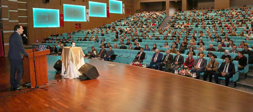 Yozgat Valisi Kadir Çakır, Yozgat’ta görev yapan öğretmenlerle Bozok Üniversitesi