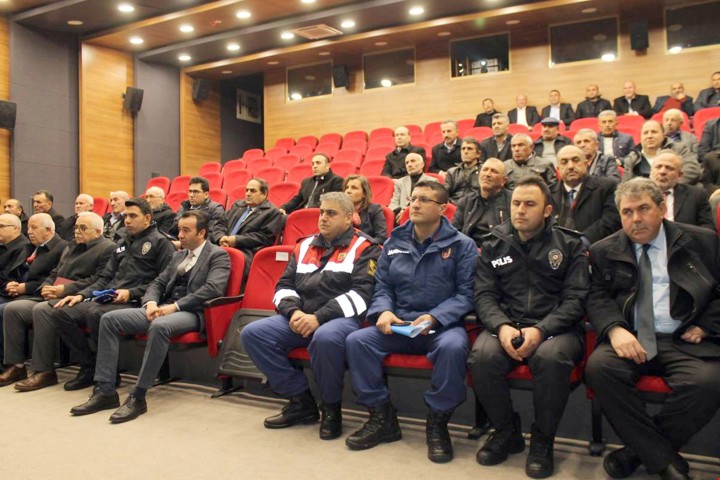 Akdağmadeni Kaymakamı Alp Eren Yılmaz Başkanlığında, ilgili kamu kurum ve