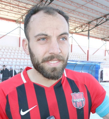 Yozgatspor 1959 FK’nın takım kaptanı Burak Altunay, kendilerine inanan bu