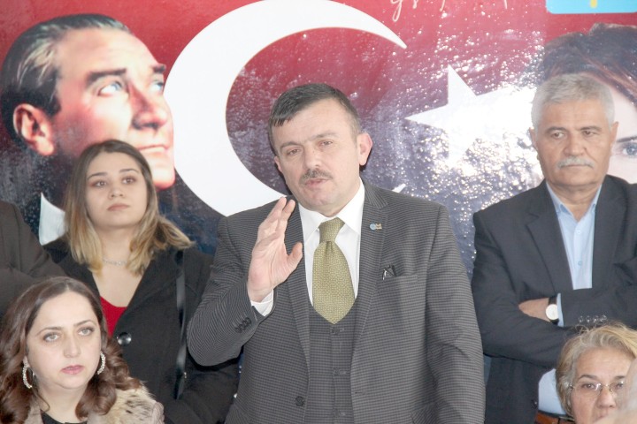 Metin Özışık CHP ve İYİ Parti ortak belediye başkanlığını açıkladı.